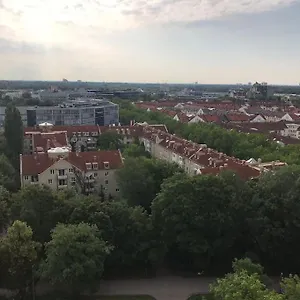Schwabing-studio Great Sunset View & Balcony Apartment