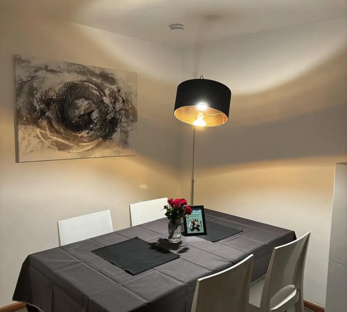 Apartment 2-Zimmer-Wohnung Im Herzen Von Muenchen Germany